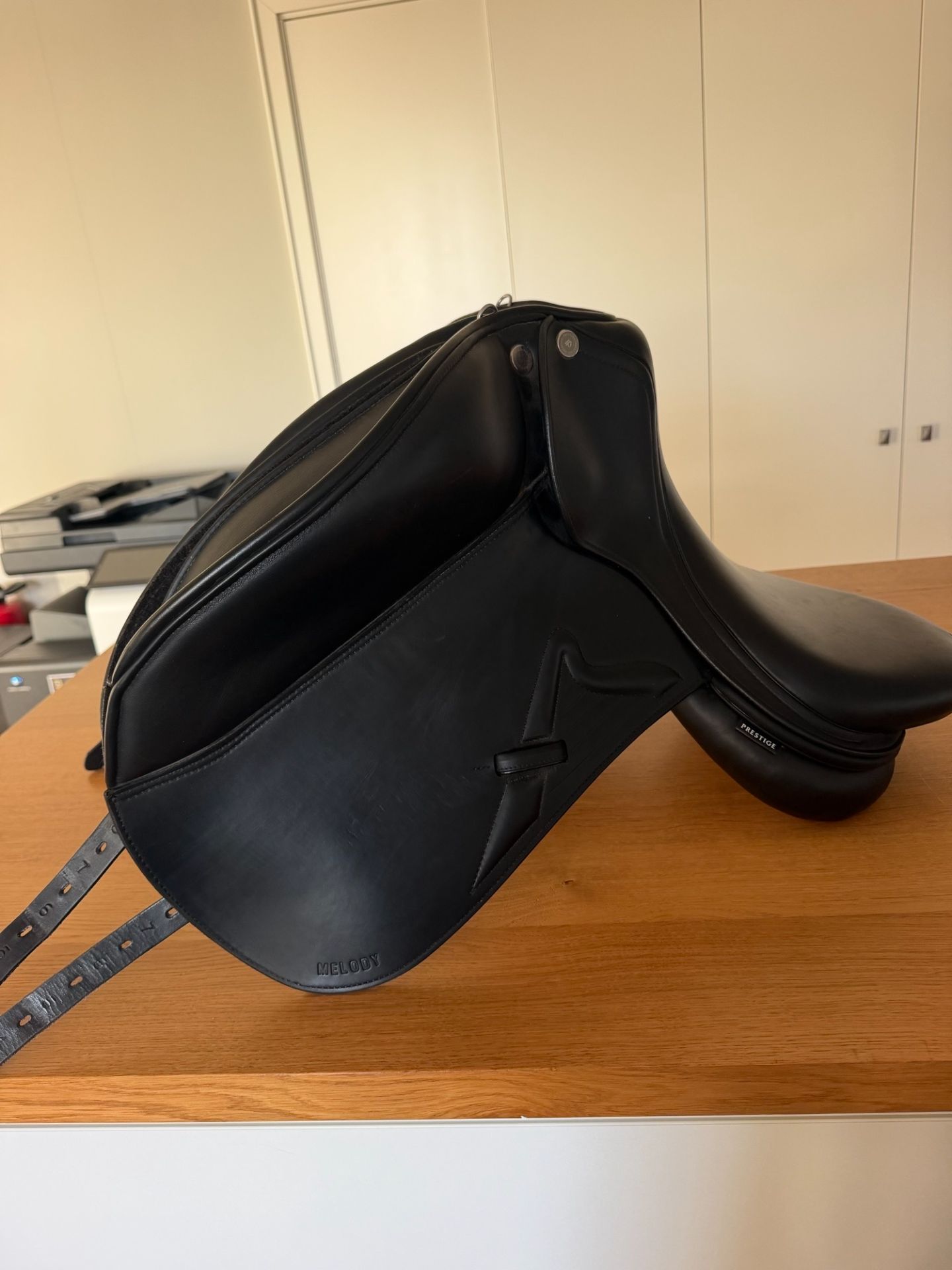 Prestige Melody – Bild 1 von 4