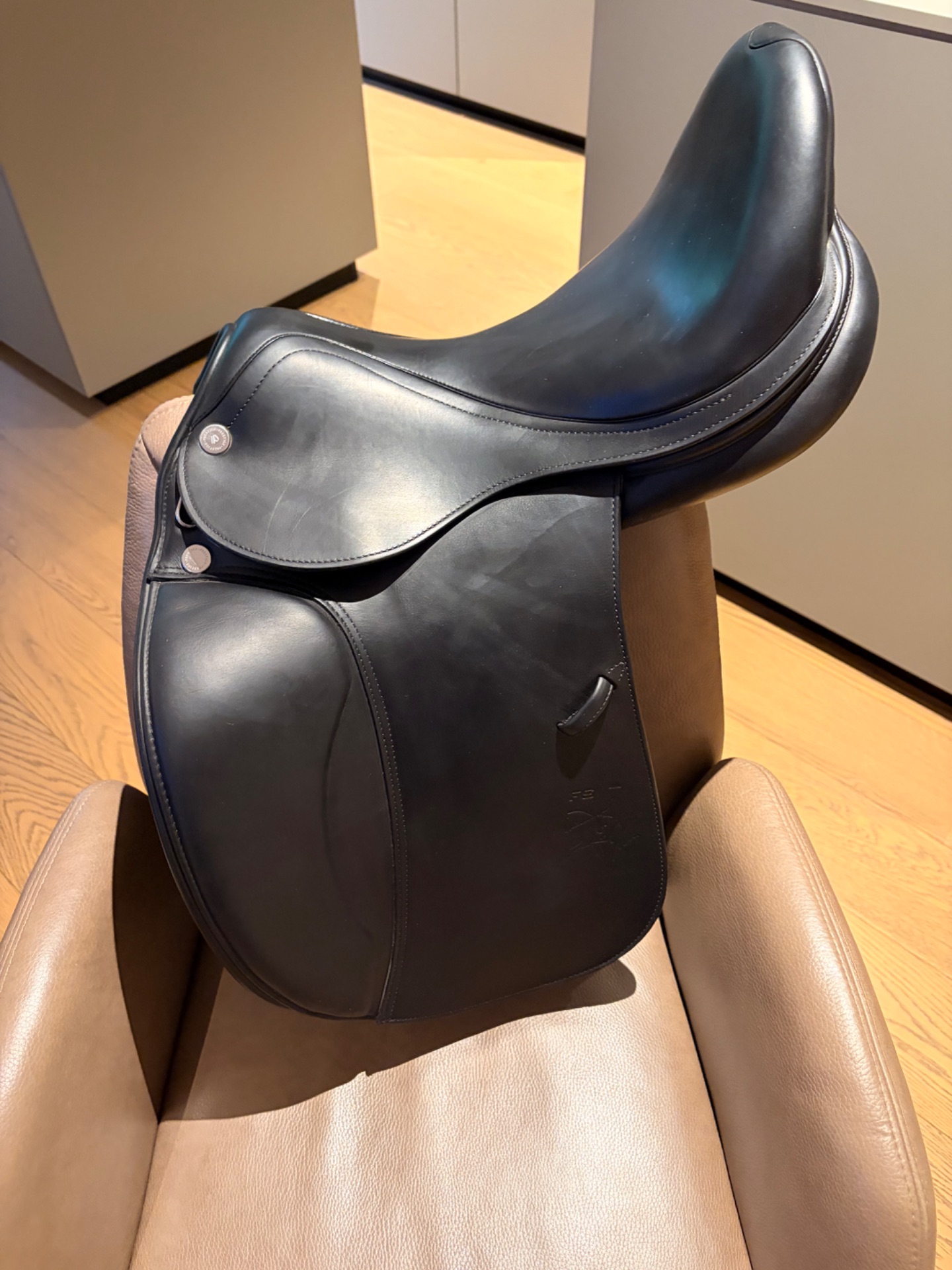 Prestige Helen FS – Bild 1 von 10
